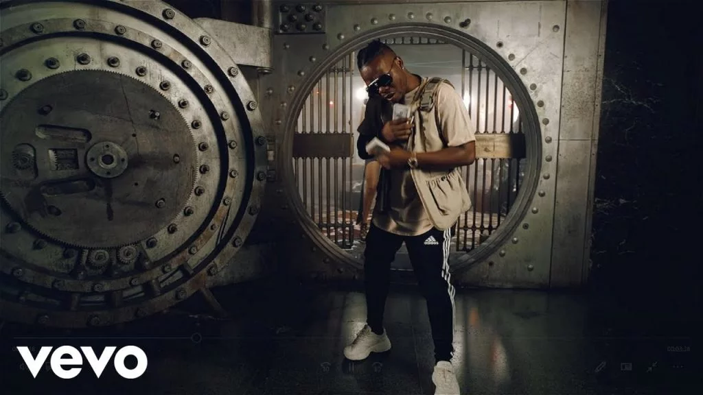 Olamide Ft Wizkid &#8211; Kana (Video)